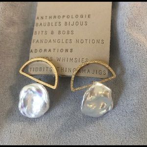 NWT Anthropologie Freshwater Pearl Earrings